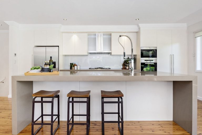 Try before you buy with our Kitchen Styling tool