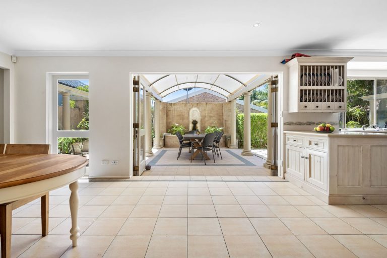 Friday’s favourites – our top 5 outdoor dining areas