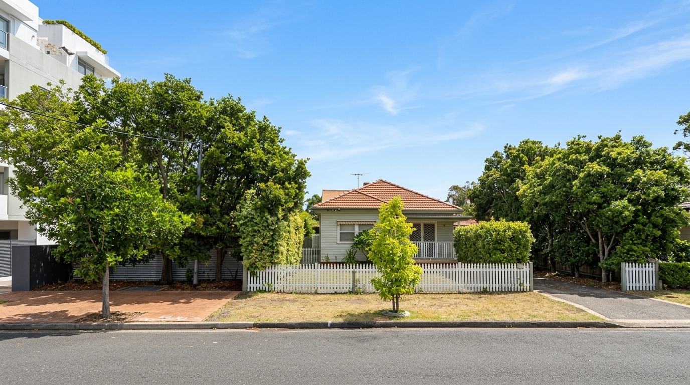Bream Road vs Whiting Road, Ettalong Beach: Stock Depth or Boutique Village?